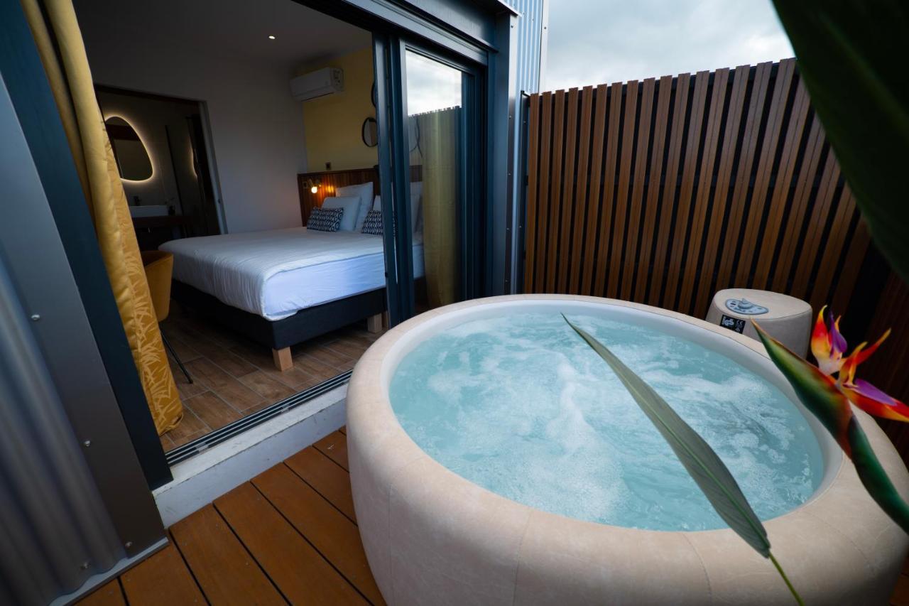 Maison Le Patio Jacuzzi Saint-Denis Exterior foto